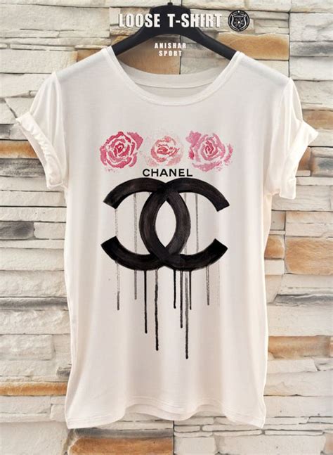 camisa chanel mujer|Camisetas Chanel de color rosa para Mujer .